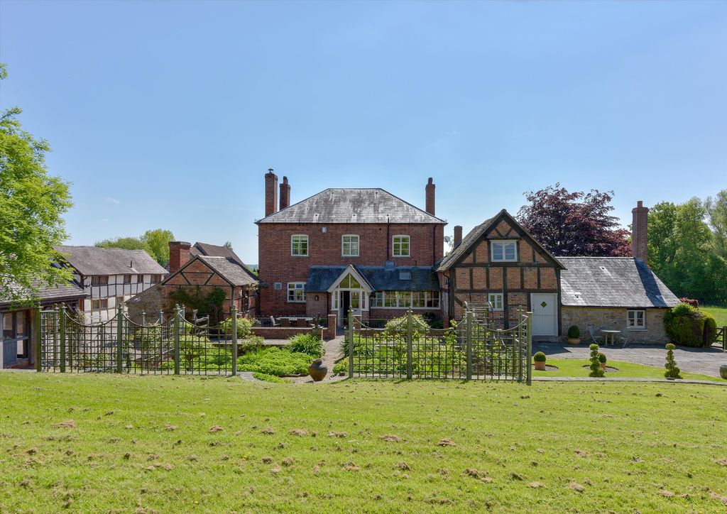 Additional image 2 of 8 bed detached house for salePutley, Ledbury, Herefordshire HR8