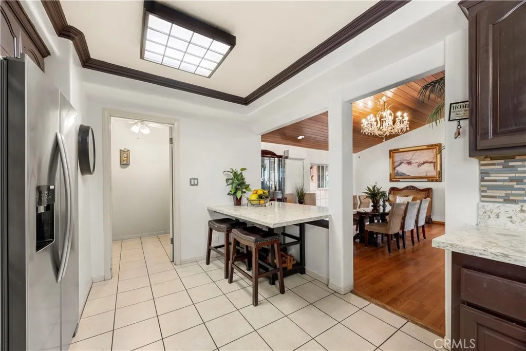 9315 Parrot Ave, Downey, CA 90240 photo 4
