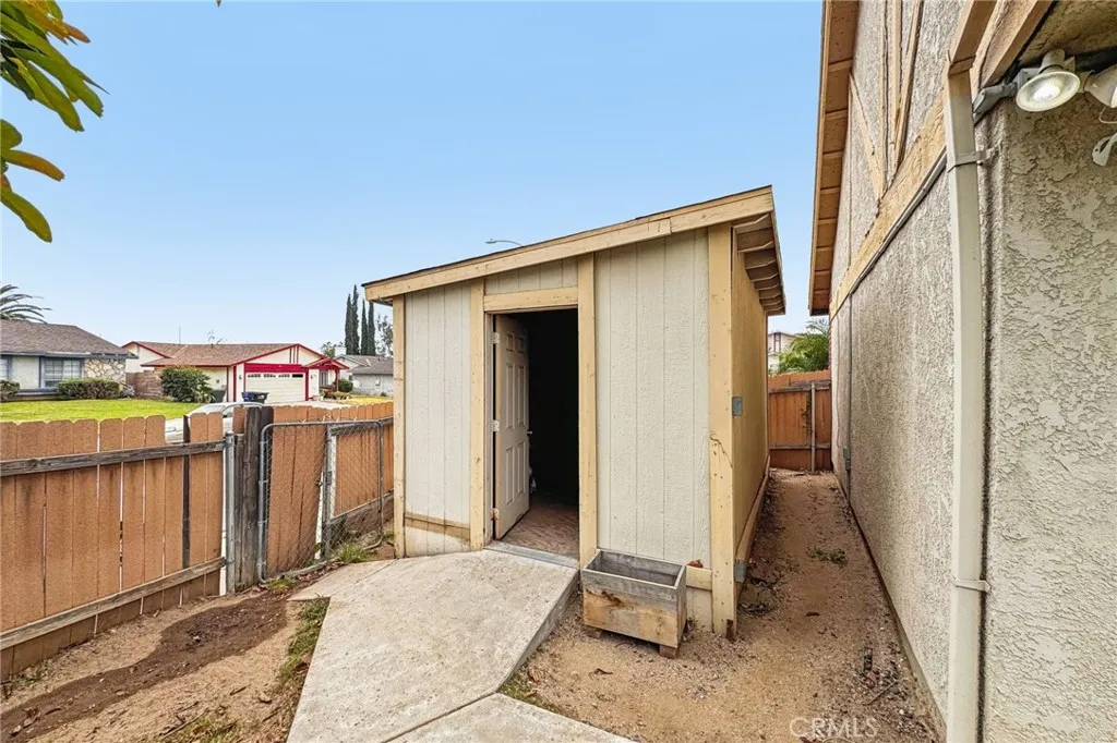 Additional image 73 of 2372 Leta Ln, San Bernardino, CA 92407