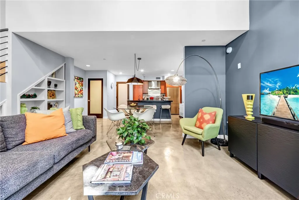 Additional image 9 of 1120 N El Centro Ave Unit 5, Los Angeles, CA 90038