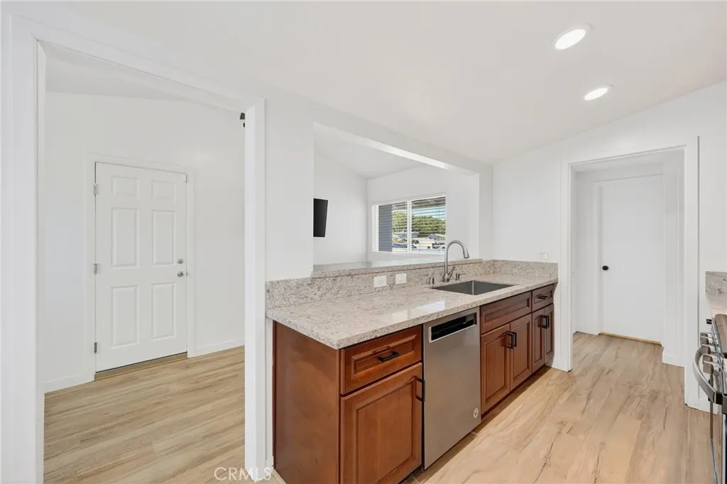 Additional image 28 of 3210 E Janice Street, Long Beach, CA 90805