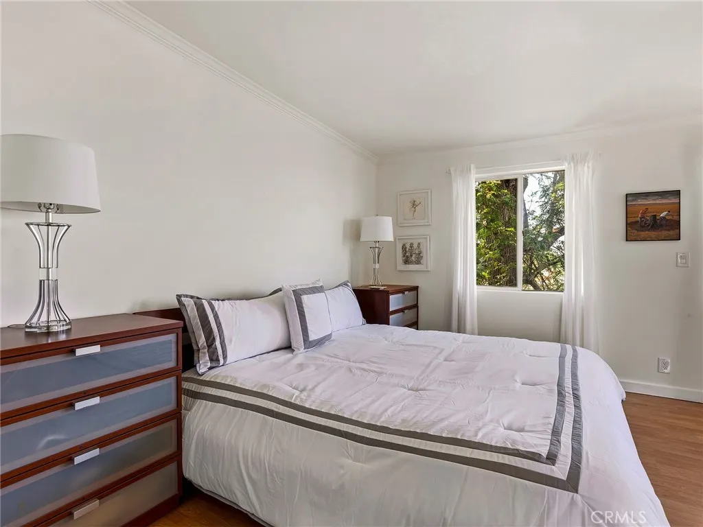 Additional image 125 of 1825 Altivo Way, Echo Park, CA 90026