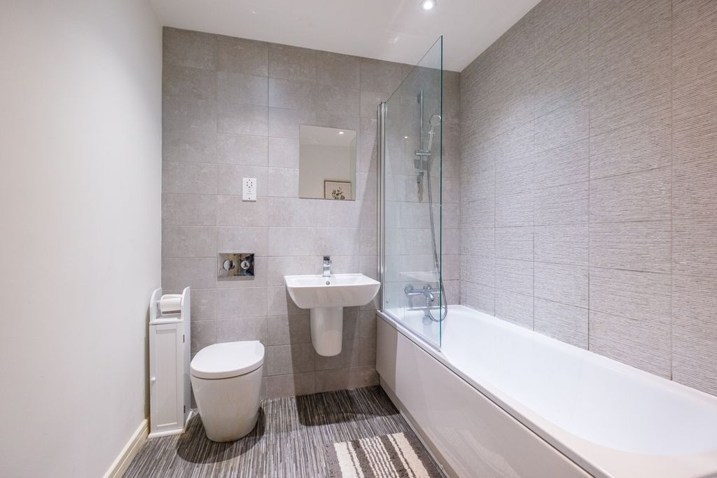 Additional image 20 of 2 bed flat for saleRosebery Terrace, Oatlands, Glasgow G5