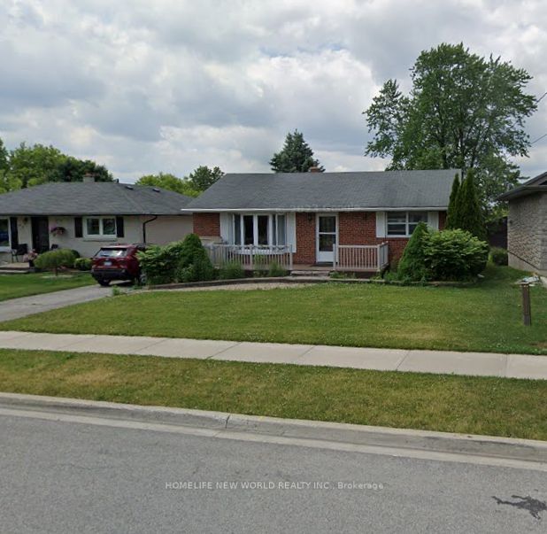 Main-98 Thornton Avenue, Bradford West Gwillimbury, ON, L3Z 1N4