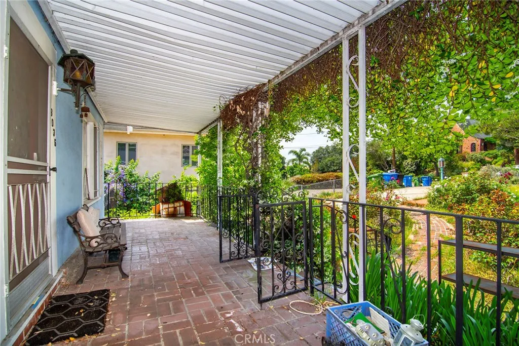 Additional image 6 of 3036 Surry Street, Los Angeles, CA 90027