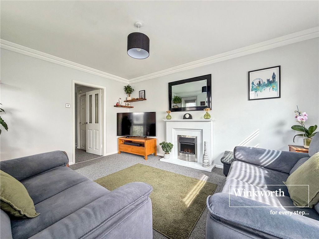 Additional image 6 of 2 bed flat for saleManor Close, Ferndown, Dorset BH22