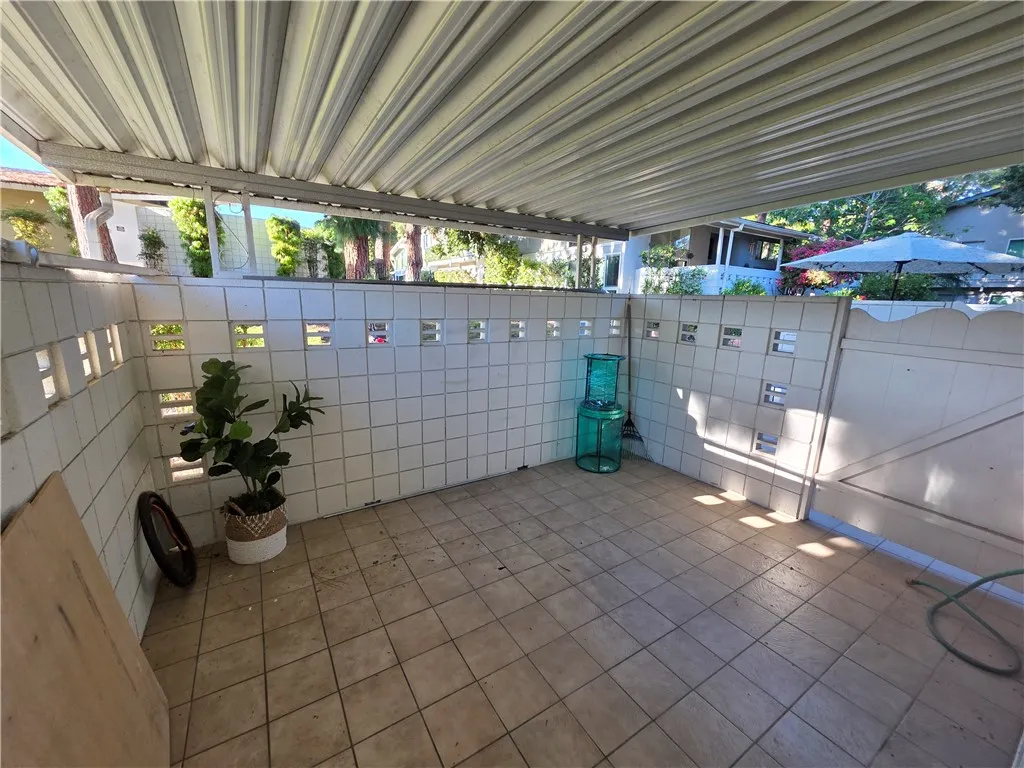 347 Avenida Sevilla Unit D, Laguna Woods, CA 92637