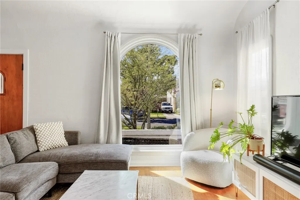 Additional image 3 of 6042 Gundry Avenue, Long Beach, CA 90805