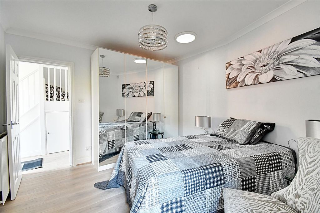 Additional image 16 of 2 bed end terrace house for saleDunkirks Mews, Hertford SG13