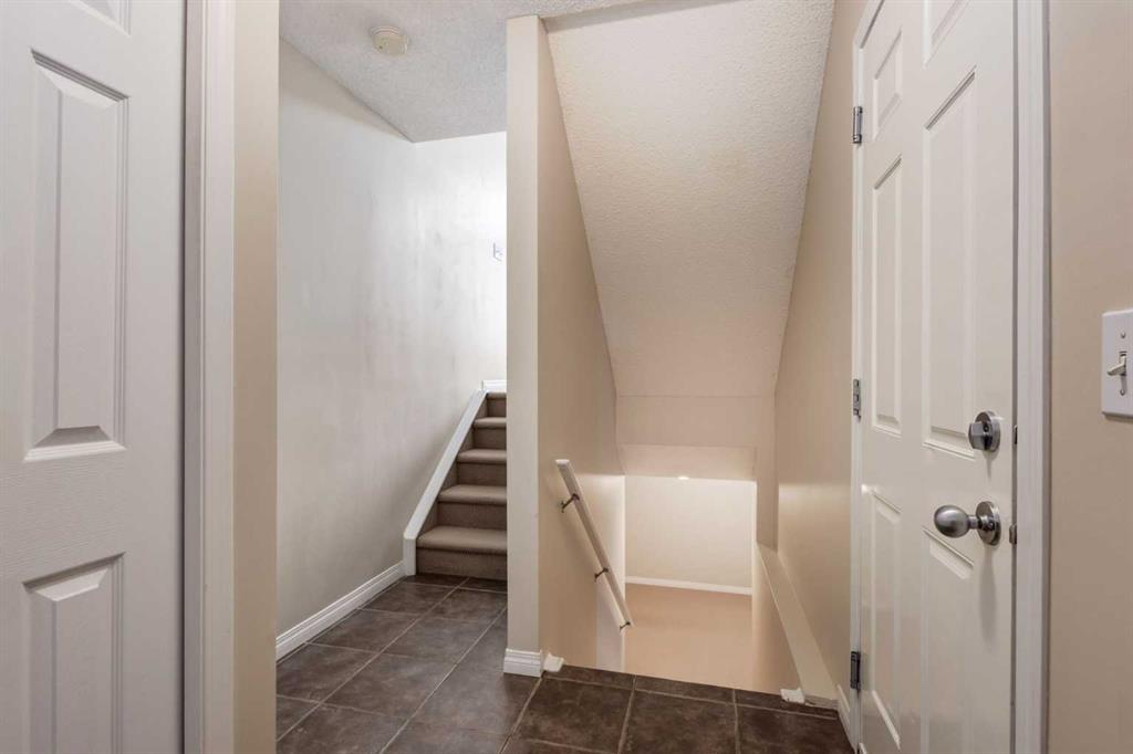 Additional image 3 of 79 Copperfield Court SE, Calgary, AB, T2Z 4Z3