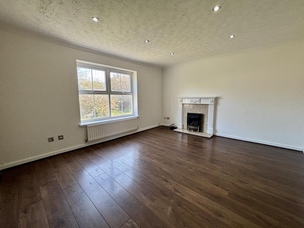 Waterside Close, Bordesley Green, B9