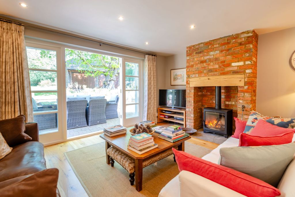 Additional image 6 of 5 bed detached house for saleEnglemere Wood, Ascot SL5