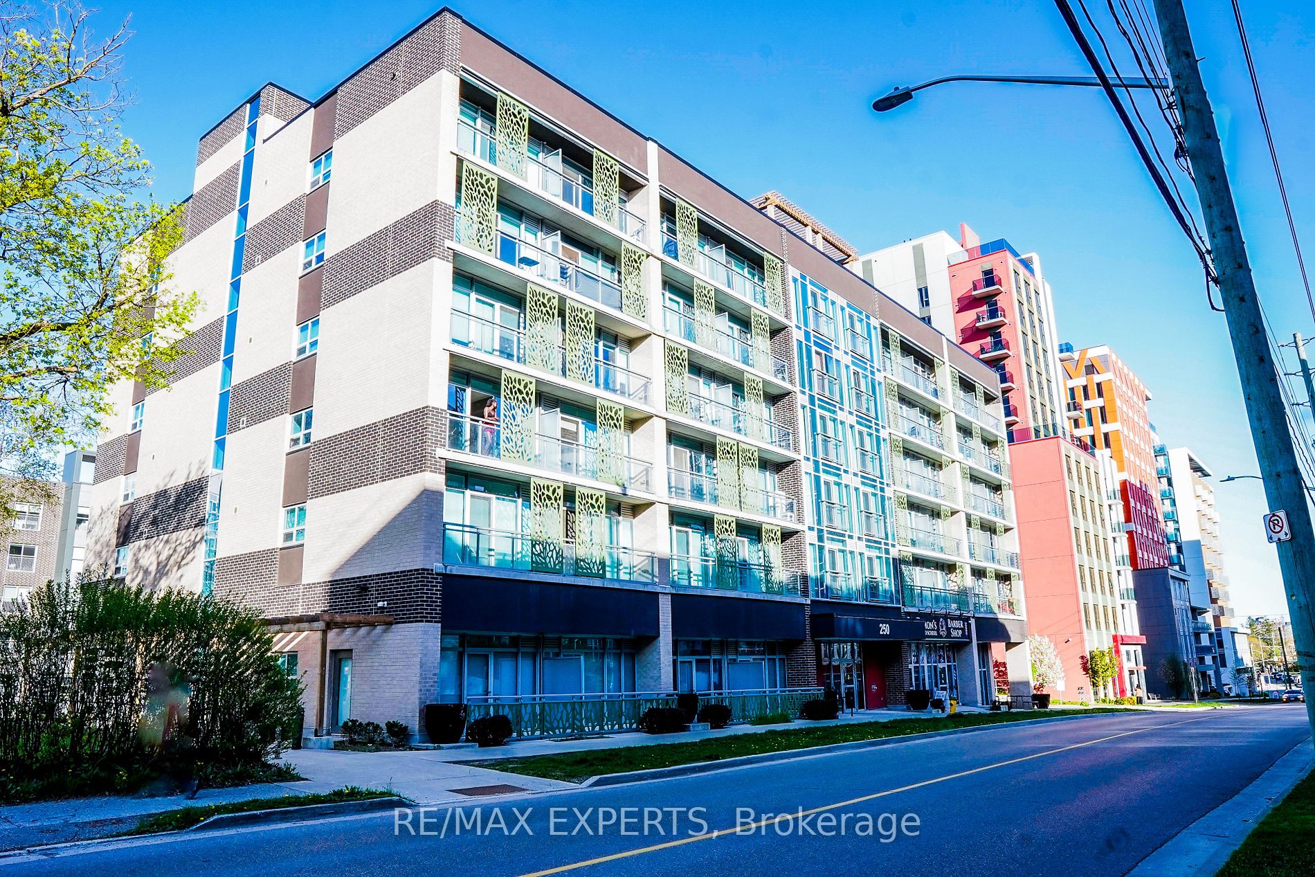 315-250 Albert Street, Waterloo, ON, N2L 0H5