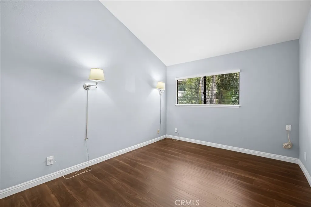 Additional image 27 of 10831 Roycroft St Unit 9, Sun Valley, CA 91352