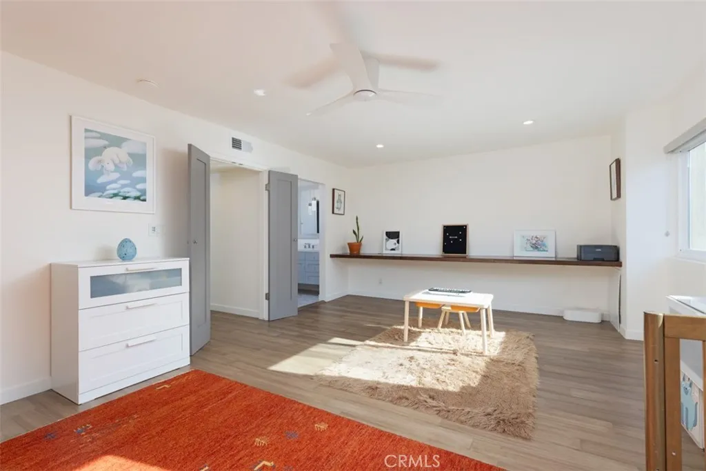 Additional image 21 of 1030 Palo Verde Avenue, Long Beach, CA 90815