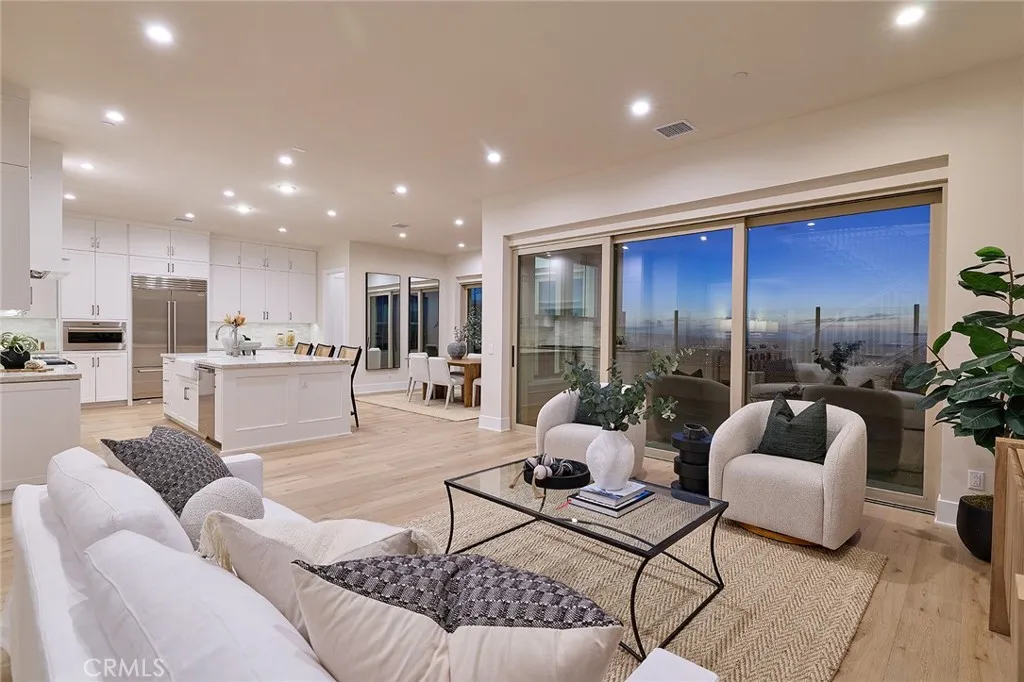 Additional image 6 of 103 Oakstone, Irvine, CA 92618
