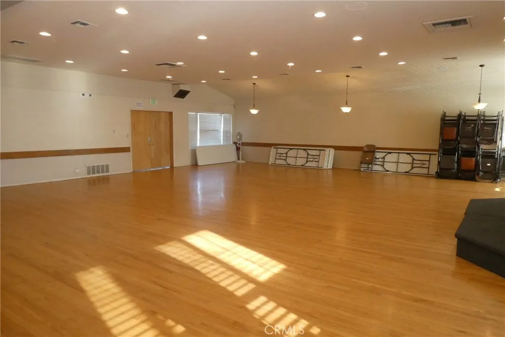 Additional image 27 of 2657 Honolulu Ave, Montrose, CA 91020