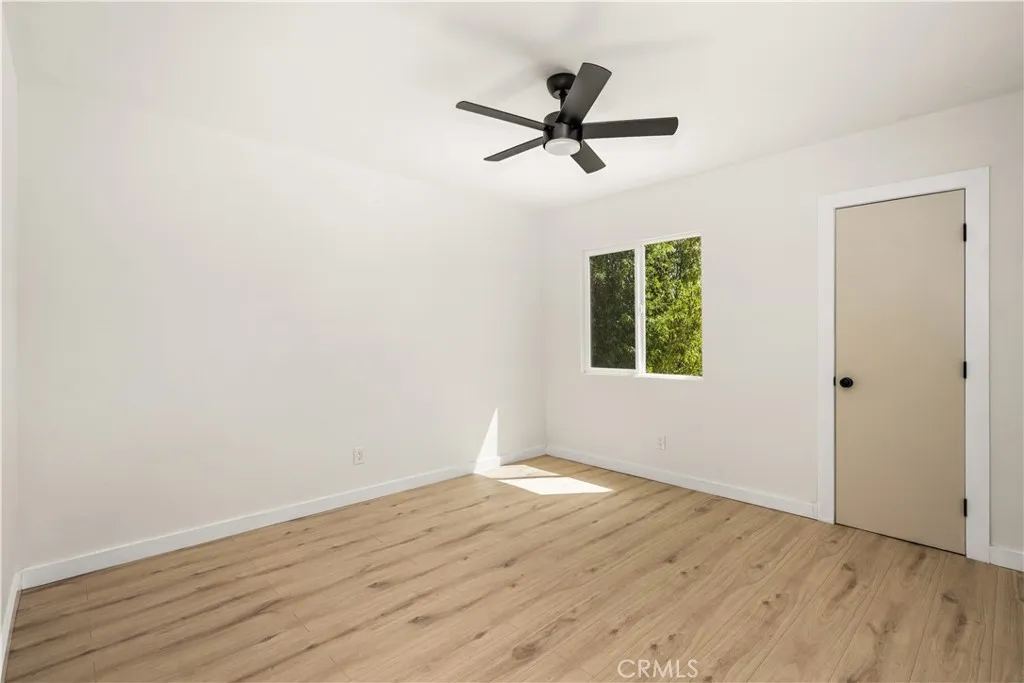 Additional image 25 of 1428 W 89th St, Los Angeles, CA 90047