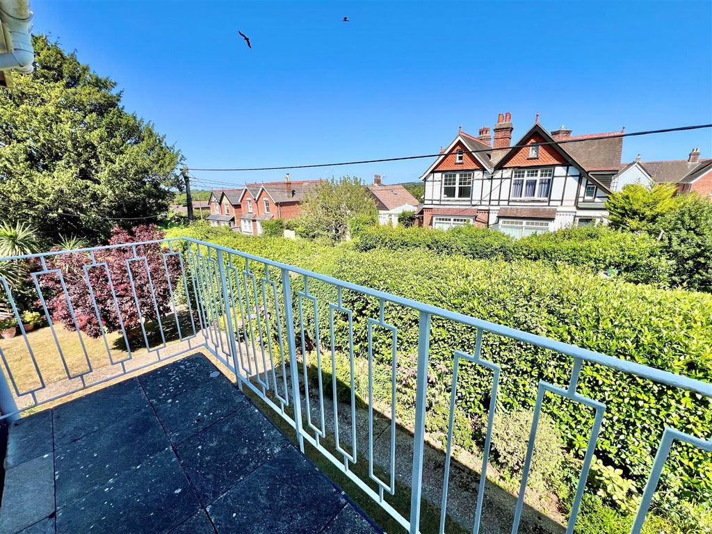 Additional image 5 of 2 bed flat for saleFreshwater, Isle Of Wight PO40