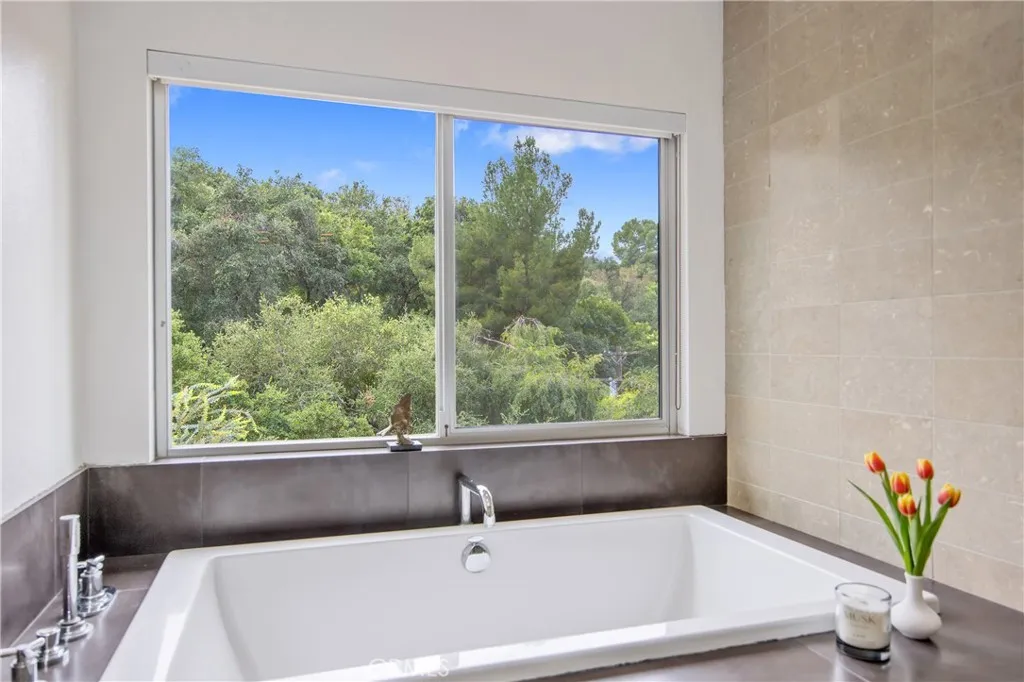 Additional image 101 of 4109 Empis Street, Woodland Hills, CA 91364