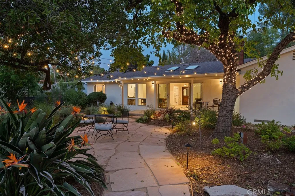 Additional image 47 of 5319 Penfield Avenue, Woodland Hills, CA 91364
