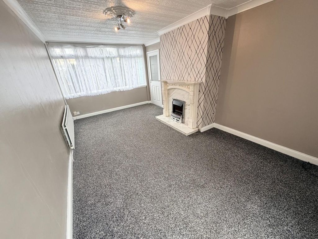 Additional image 2 of 3 bed terraced house to rentElphin Walk, Hartlepool TS25