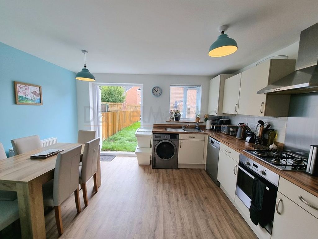 Additional image 3 of 3 bed semi-detached house for saleMaes Brynach, Brynmenyn CF32