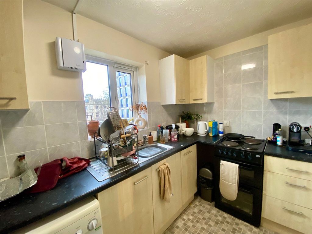 Additional image 5 of 1 bed flat for saleBerlington Court, Redcliff Mead Lane, Bristol BS1