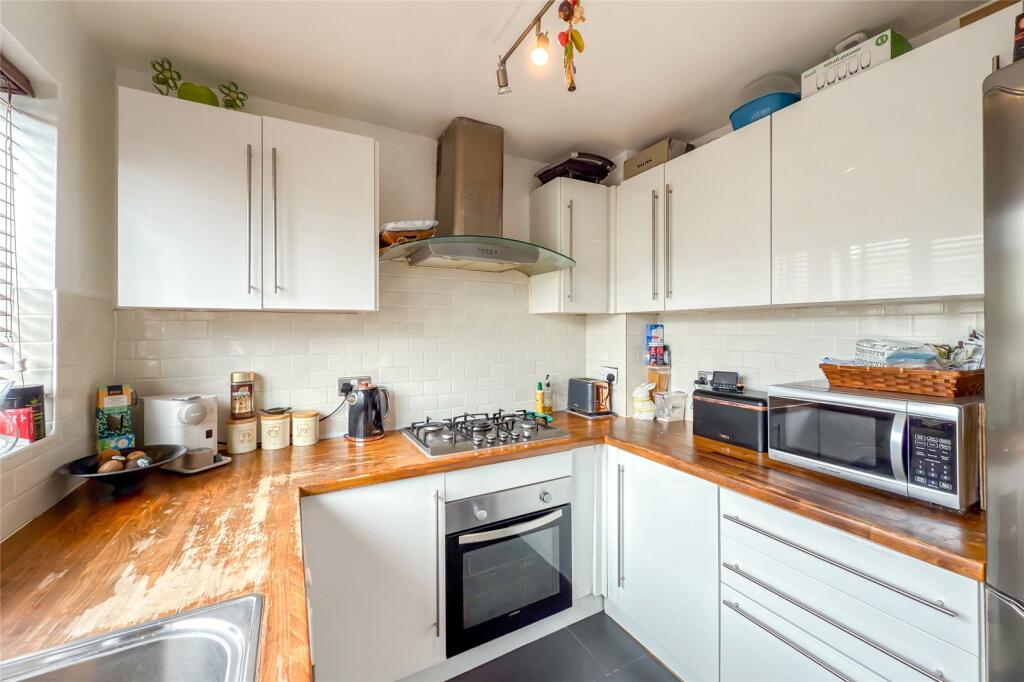 Additional image 2 of Colney Heath Lane, St. Albans, Hertfordshire, AL4