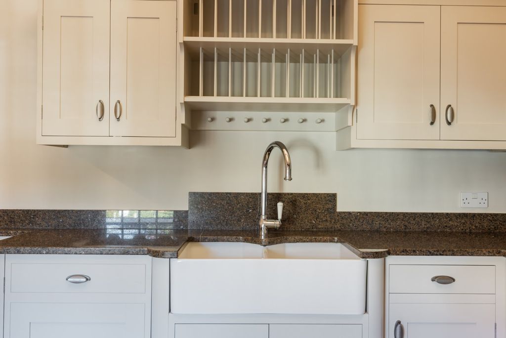 Additional image 12 of 2 bed flat for saleLondon End, Beaconsfield, Buckinghamshire HP9