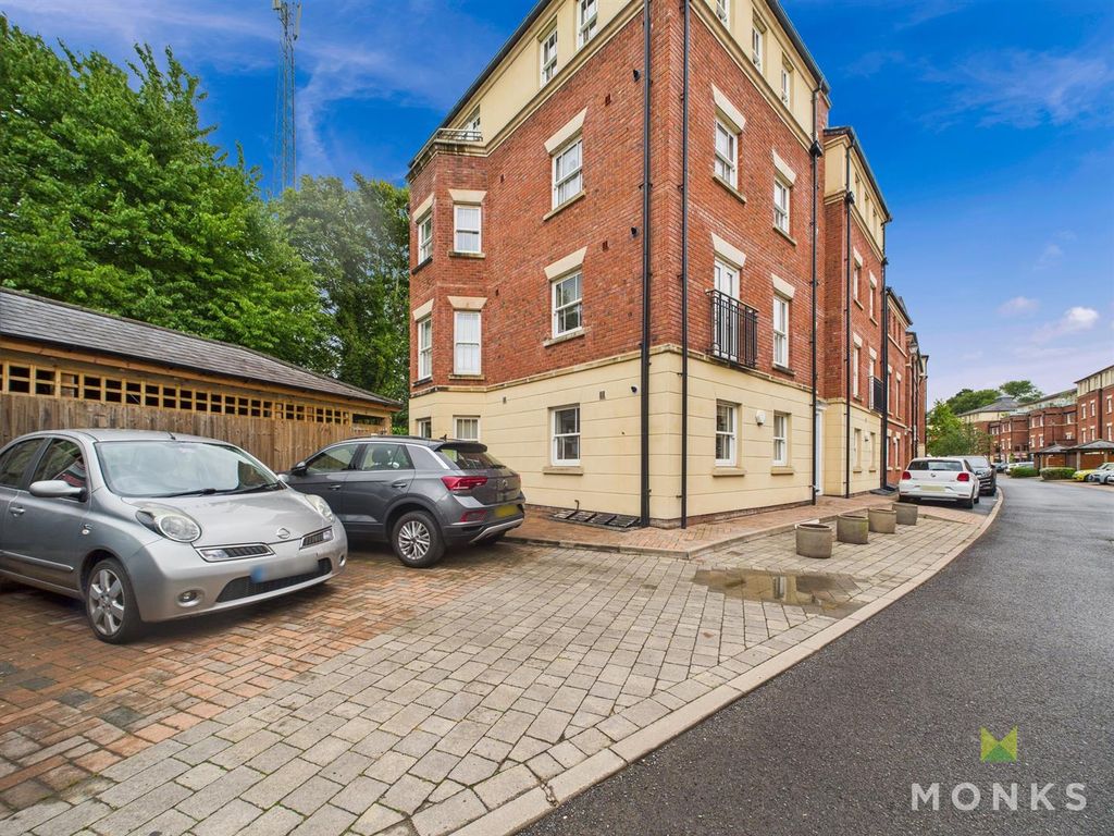 2 bed flat to rentThe Old Meadow, Shrewsbury SY2