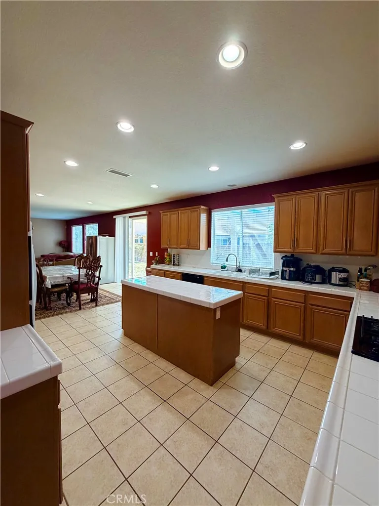 Additional image 43 of 43815 Encanto Way, Lancaster, CA 93536