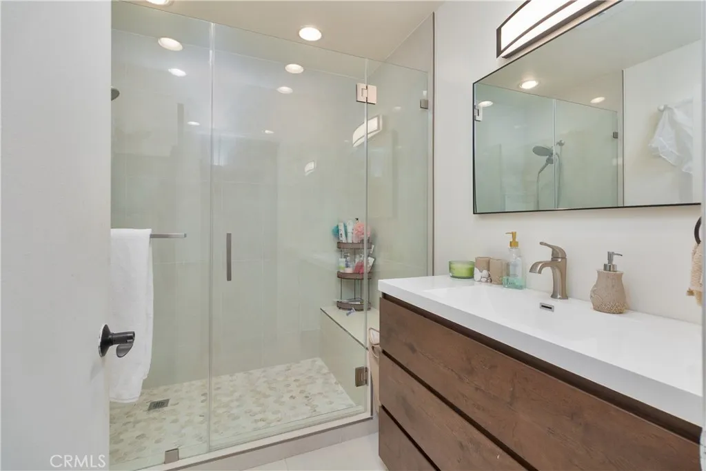 Additional image 84 of 14648 Covello St, Van Nuys, CA 91405