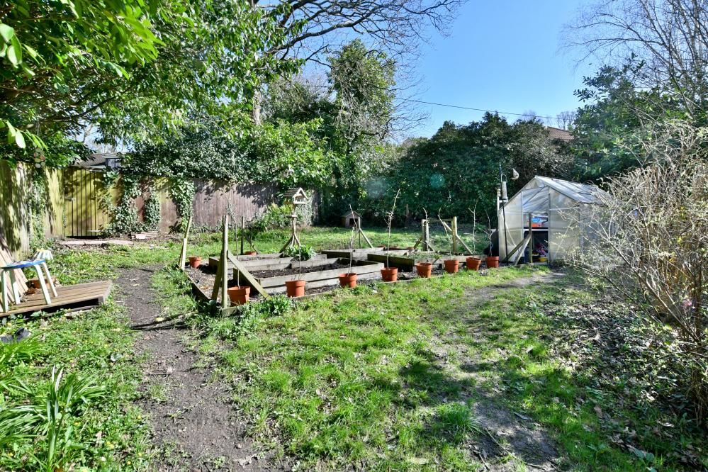 Additional image 21 of 4 bed detached house for saleLacy Close, Wimborne BH21