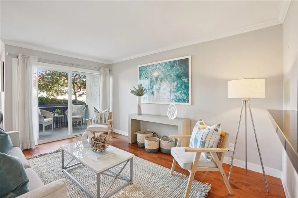 Additional image 7 of 641 S Prospect Avenue Unit 103, Redondo Beach, CA 90277