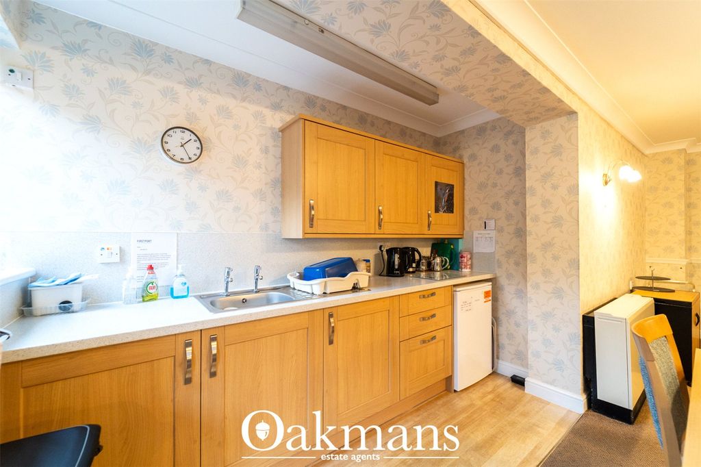 Additional image 14 of 2 bed flat for saleKingfisher Court, Woodfield Road, Droitwich, Worcestershire WR9