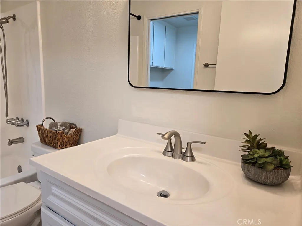 Additional image 60 of 11311 Tampa Avenue Unit 46, Porter Ranch, CA 91326