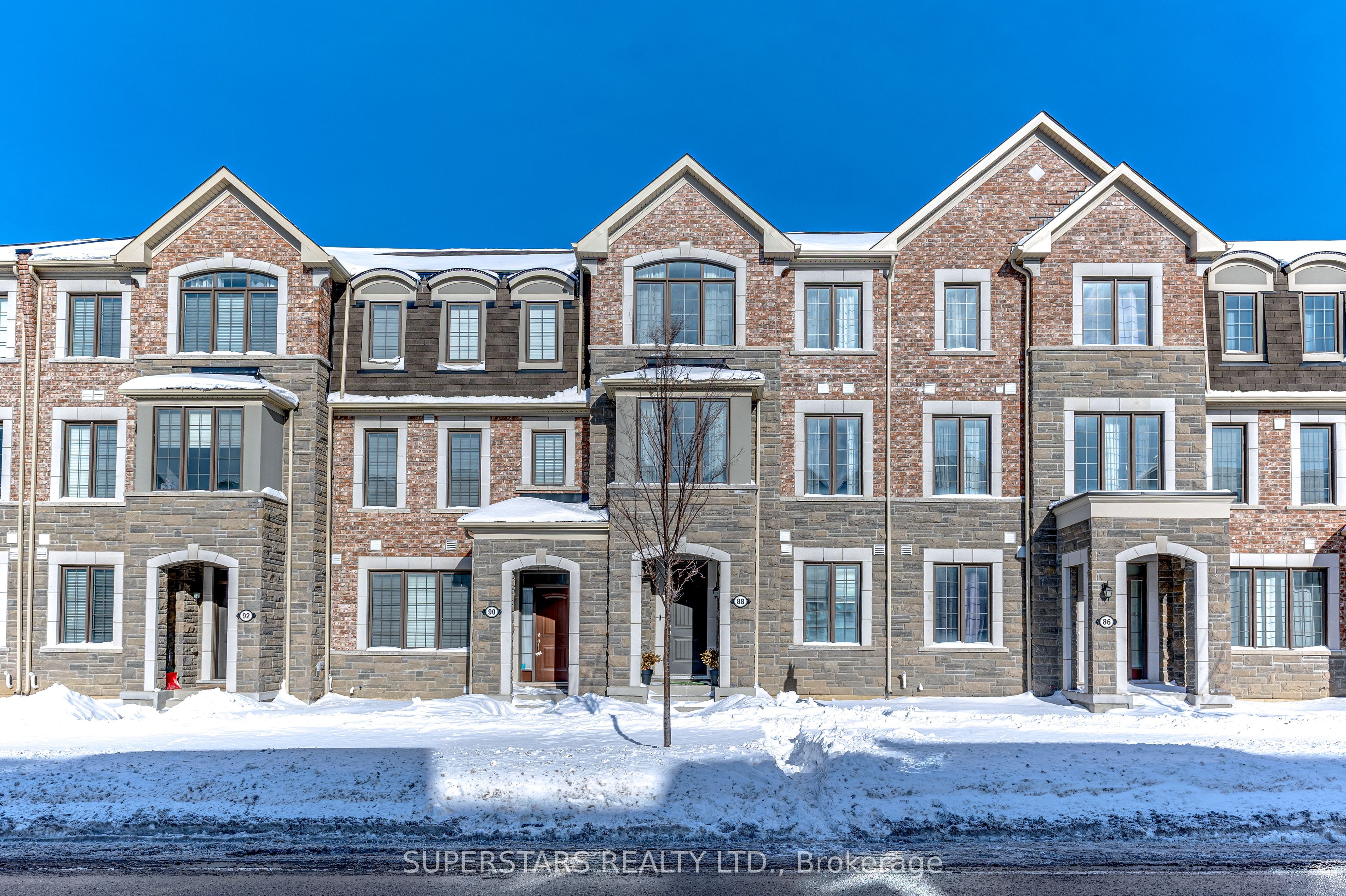 88 William F Bell Parkway, Richmond Hill, ON, L4S 0K4