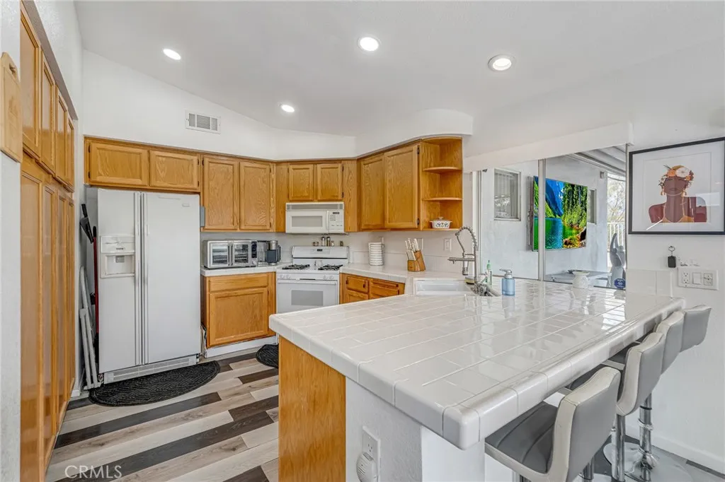 Additional image 12 of 29484 Mariners Way, Lake Elsinore, CA 92530