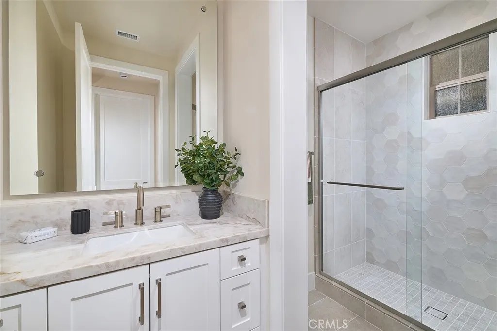 Additional image 91 of 103 Oakstone, Irvine, CA 92618