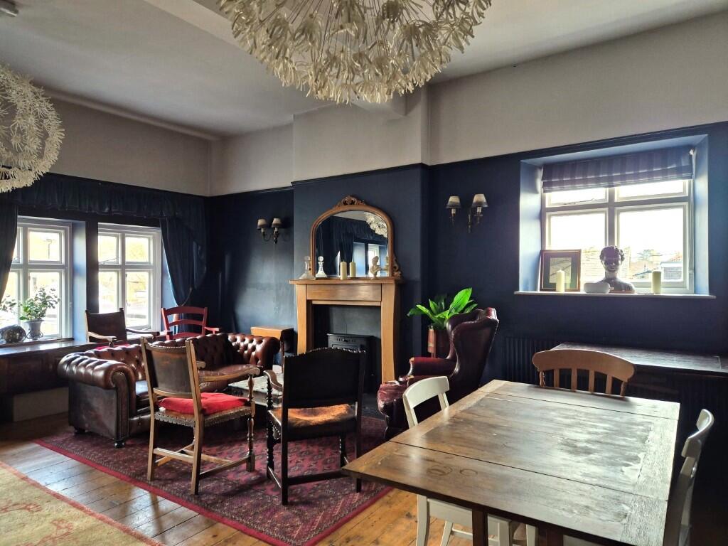 Additional image 6 of The George, 67 Woolley Street, Bradford on Avon, Wiltshire BA15 1AQ