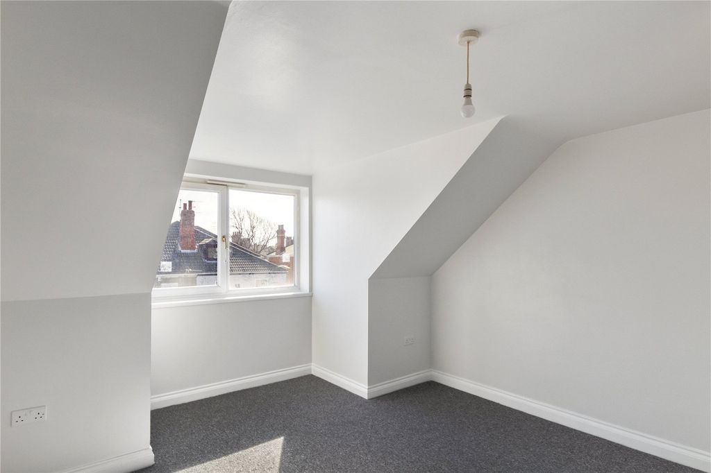 Additional image 5 of 2 bed terraced house to rentWillingham Street, Grimsby DN32