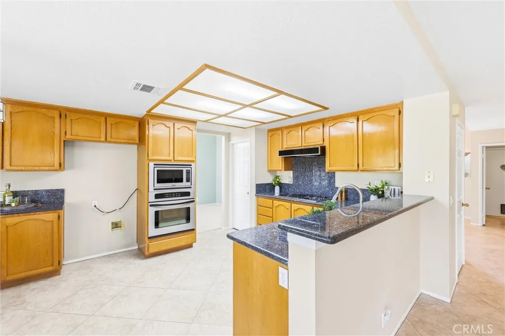 Additional image 11 of 2000 Citrus Wood Lane, Riverside, CA 92503