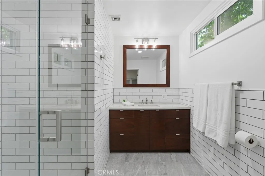 Additional image 23 of 5319 Penfield Avenue, Woodland Hills, CA 91364