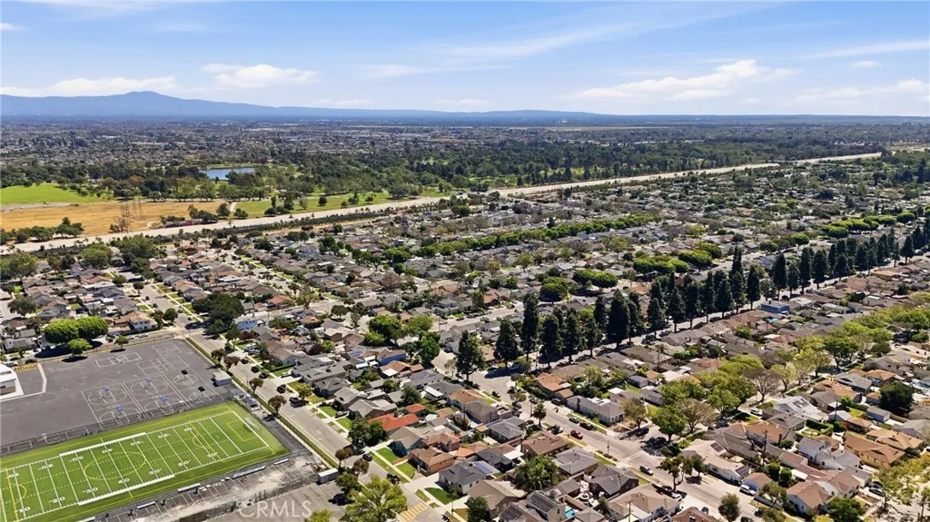 Additional image 47 of 6926 E Peabody St, Long Beach, CA 90808