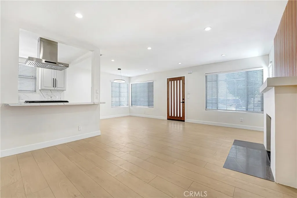 Additional image 36 of 18216 Hartland Street, Reseda, CA 91335