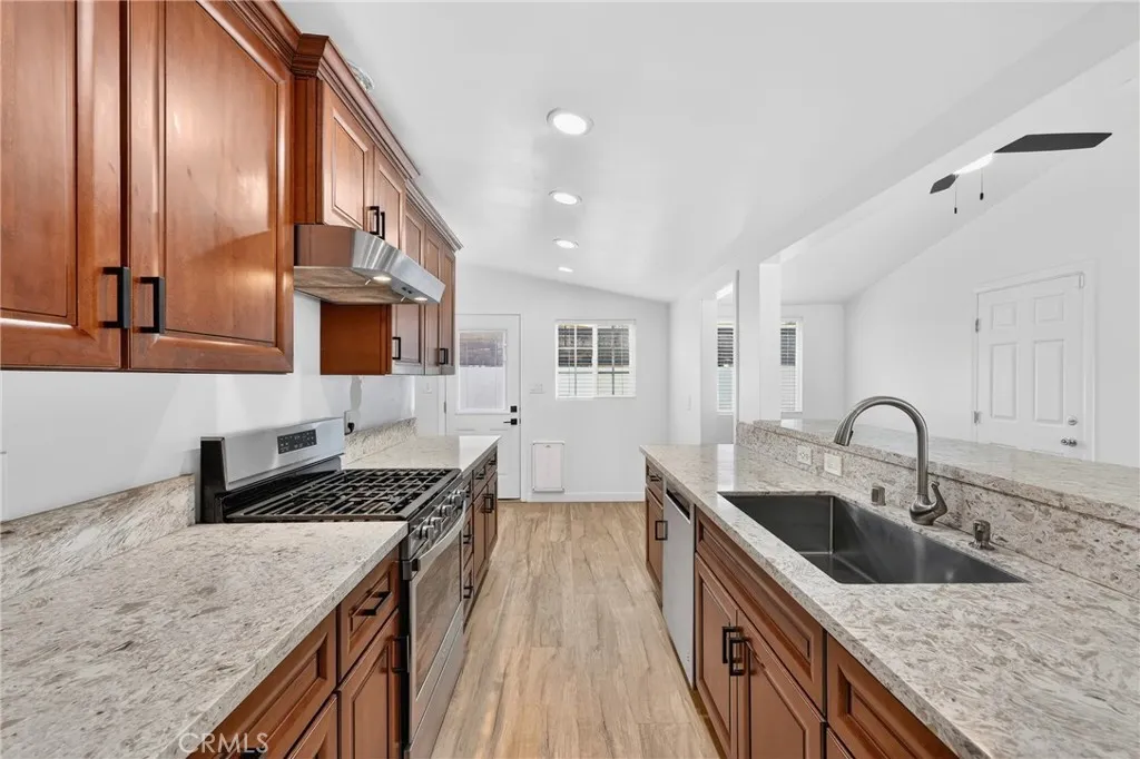 Additional image 25 of 3210 E Janice Street, Long Beach, CA 90805