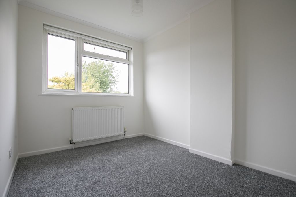 Additional image 14 of 3 bed terraced house to rentPalmers Close, Maidenhead SL6
