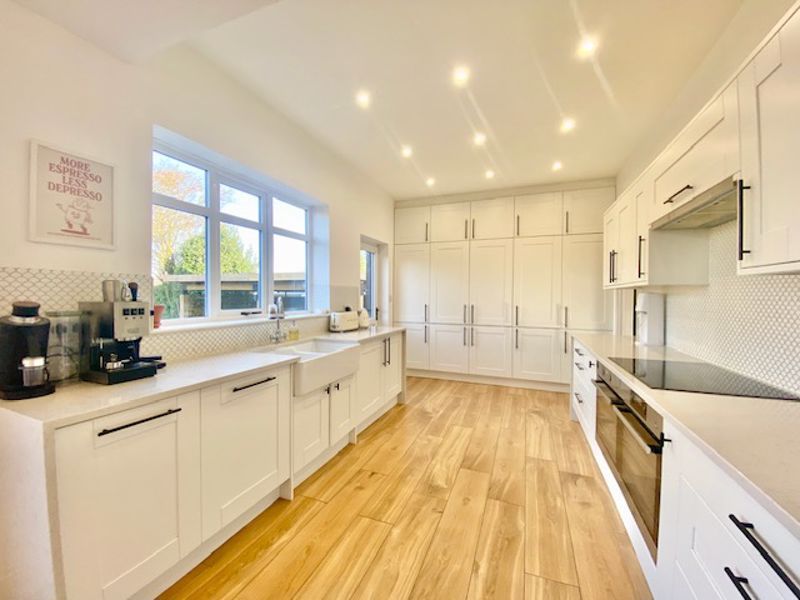 Additional image 4 of 4 bed property to rentBarrowby Road, Grantham NG31