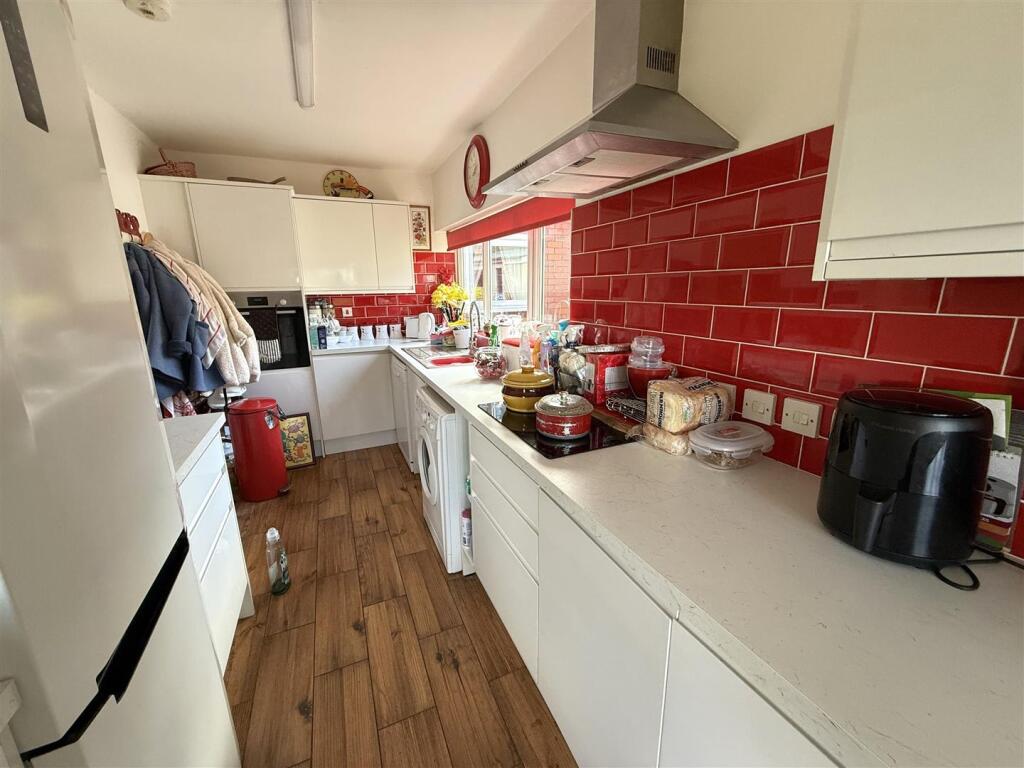Additional image 8 of High Street, Buckland Dinham